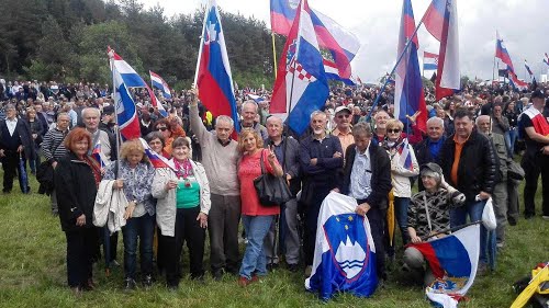 14.05.2016.g., Bleiburg: svjećanje povodom 71.g. i "Bleiburg prije i poslije Bleiburga". Hrvatske i Slovenske zastave zajedno !!! Za tebe Šefica od Dragutin