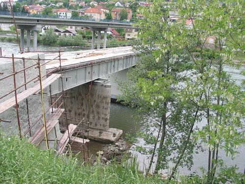 Dravograd 16-05-2015.g., jedini put "Dravogradski Most" u dubokom sječanju iz 1945.g (europska obnova za biciklističku stazu)