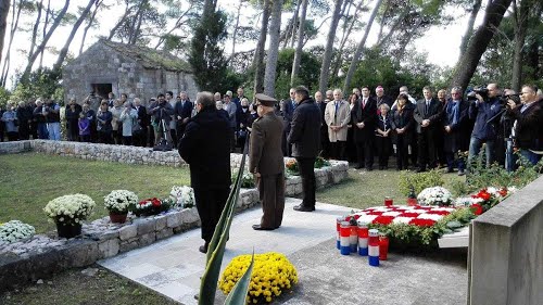 Dubrovnik, otok Daksa, 25.10.2014.g.: komemoracija povodom 70 godina pokolja 1944.g.