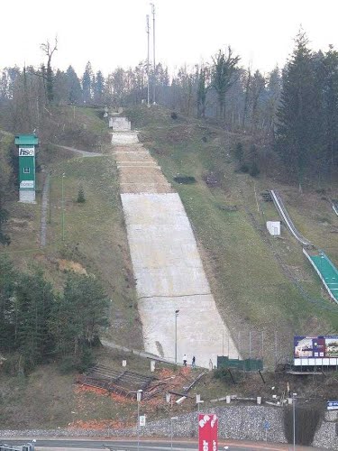 Velenje 2014-03-22.g.,  "REKLAMNA PODRTIJA"