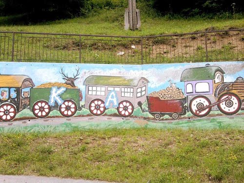 Paka pri Velenju, 2013-06-28.g., šolski grafiti