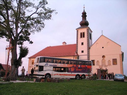 Kamensko, 2010-09-11.g., kod crkve Majke Božje Snježne