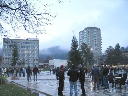 Velenje, 2012-11-30.g., protest proti korupcijski vladi R.Slovenije (najmanj 200 protestnikov)