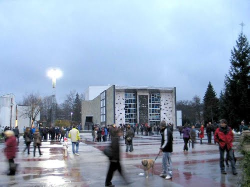 Velenje, 2012-11-30.g., protest proti korupcijski vladi R.Slovenije (najmanj 200 protestnikov)