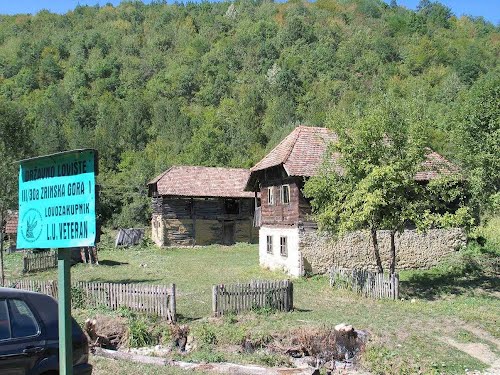 2012-09-09.g., hodočašće u Zrinu, mjesto četniško-komunističkog genocida 1943.g. nad Hrvatima.