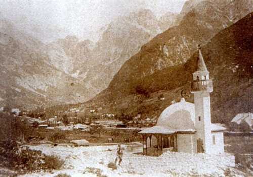 Log pod Mangartom i slika iz vremana 1914-1918.g., prvi svijetski rat