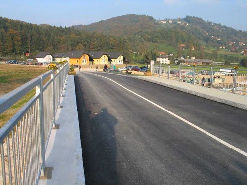 Gorenje - Veliki vrh 2010-10-15.g. slavnostno odprtje mostu čez reko Pako