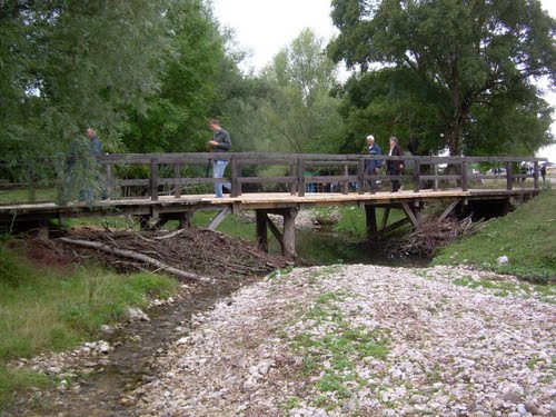 Udbina 2010-09-11.g.: blagoslov Crkve hrvatskih mučenika - Krbavsko polje i njezine ljepote
