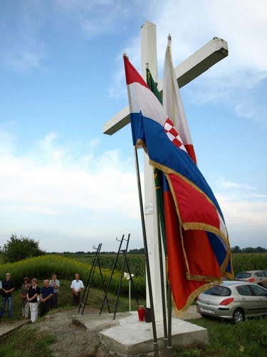 Gornji Hraščan 2010-08-05.g. Počast žrtvama komunističnog genocida povodom Dana pobjede