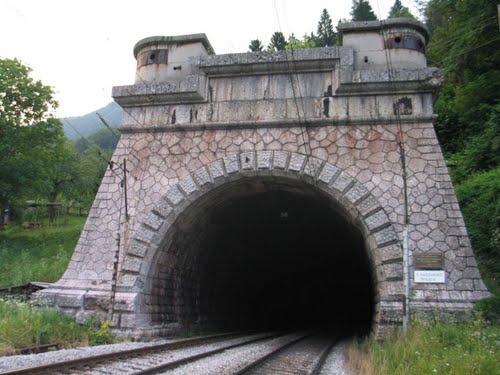 Hrušica 2010-07-12., Karavanški predor Slovenija - Avstrija (dolžine 7.975m)
