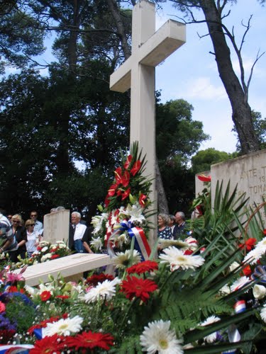 Dubrovnik - Daksa 2010-06-19.g., ukop ekshumiranih 53 žrtava komunističkog divljanja 1944.g.