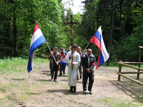 Crngrob 2010-05-16.g.: dan sječanja i komemoracija komunističkim žrtvama