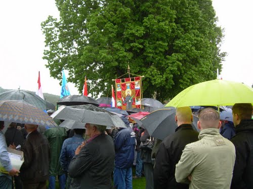 Bleiburg 2010-05-15.g.: molitva na groblju u Loibachu
