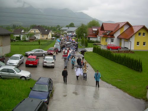 Bleiburg 2010-05-15.g.: procesija u Loibachu