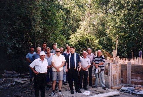 Varaždin 04-06-2003.g.: Dravska šuma - blagoslov početka gradjevinskih radova na izgradnji spomenika žrtvam
