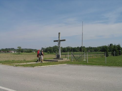 Otok Virje 11-05-2009.g., vječiti hrvatski Hodočasnici Dido i Čulo na putu Vukovar-Bleiburg