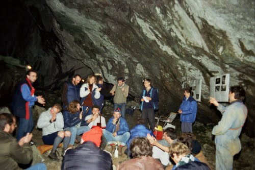 Karlovac -Tounj 1990.g.: takmičenje jamarske orijentacije - dvojac Leopold i Dragutin