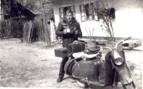 Varaždin 1965.g.: putnik motorist Dragutin (NSU Pretis kupljen od Matjaža Klopčič iz Ljubljane - režiser)