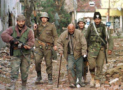 Vukovar 1991.g.: "...i PAMTIT ĆE TE VUKOVAR..." (dana 2011-11-18 ova slika imala je 257 posjeta - hvala svima)