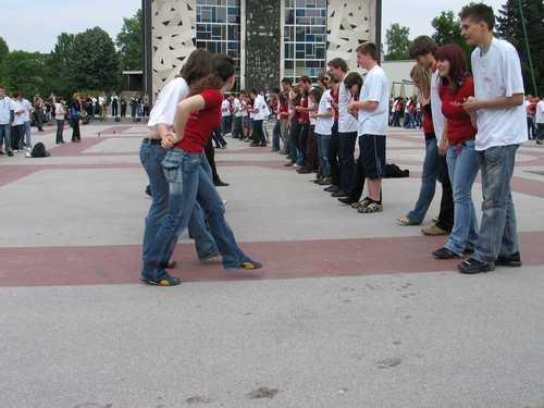 Velenje 15. maj 2009.: ples mladih Evrope