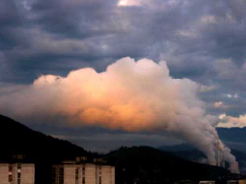 Šoštanj v zgodnjih urah jeseni 2004.
