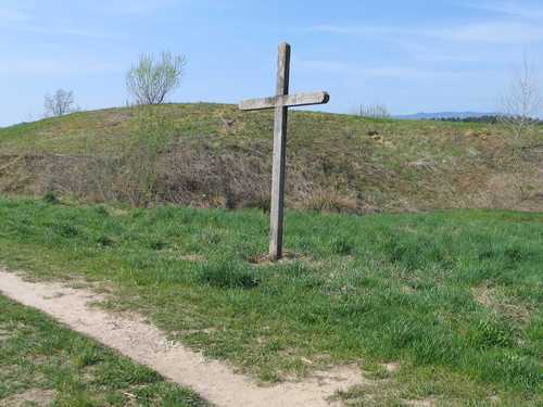 Celje-Golovec (2009.g.) masovna grobišča (1.800 žrtev) in masovna vzgojno izobraževalna ustanova - osnovna šola