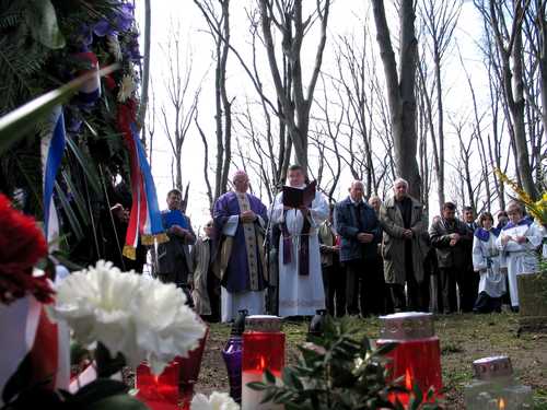 Štrigova 25-03-2007.g.: komemoracija za komunistične žrtve 1947.g. u Repovoj šumi