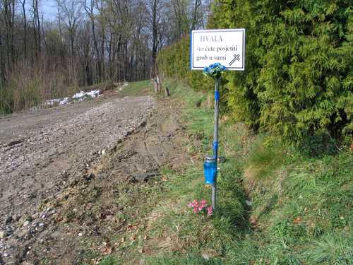Štrigova 25-03-2007.g.: komemoracija za komunistične žrtve 1947.g. u Repovoj šumi