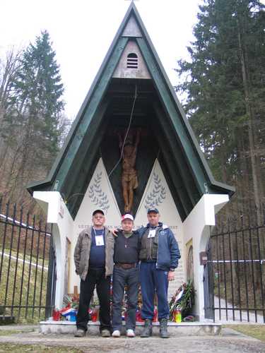 Huda jama - Barbarin rov, 31-03-2009.g.: "Hrvatski Hodočasnici" od Vukovara do Hude Jame