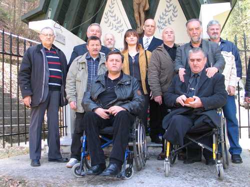 Huda jama "Hrvatski generalski zbor" (2009-03-17): pomolili se žrtvama u kapeli "Sveta Barbara"