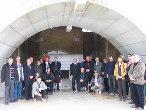 Teharje, "Hrvatski generalski zbor" (2009-03-17): pomolili se žrtvama u slovenskom spomen parku "Teharje"