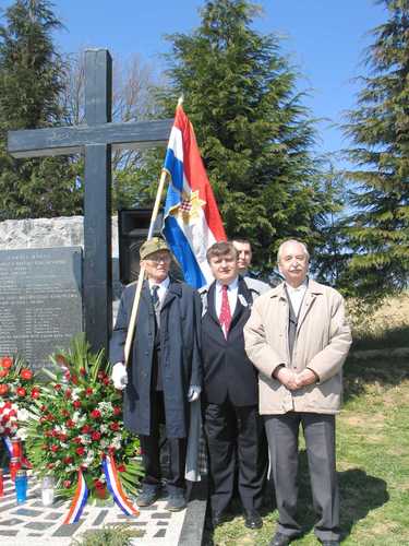 Donji Mosti (2006.g.): Misa povodom 65. obljetnice prvog ratnog zločina nad Hrvatima 10.travnja 1941.g. Za sječanje !