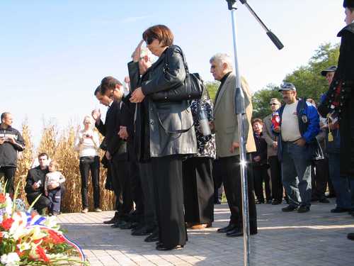 Vratišinec: spomenik Jugokomunističkim žrtvama (odkriven 08.10.2008.g.)