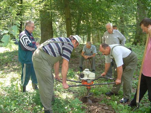 DONJI LUG 1992.g.: pronašli su više masovnih grobišta komunisti