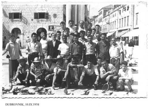 Dubrovnik 09-09-1958.g.: Dečki predvojničke obuke iz Celja na izletu po Yugoslaviji