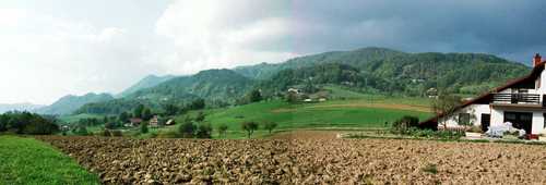 Hrastnik-Marno JELENCA (2003.g.): rudniški rovi napolnjenji s trupli
