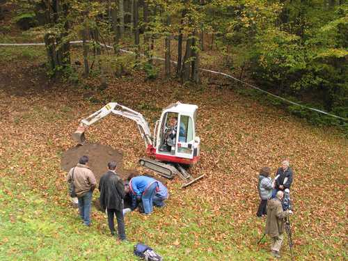 Lancovo in državna komisija (18-10-2007.g.): trupla so, krivcev pa ni - komunistična amnezija !!!