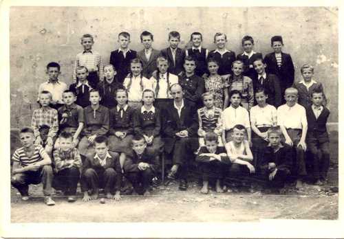 Belica 1954.g.: učenici 5. razreda